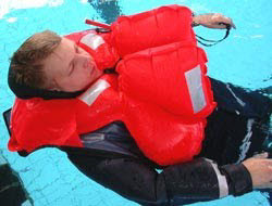 Schwimmweste Secumar Alpha 275 3-D SecumarAlpha2753-DAufgeblasen_g.jpg