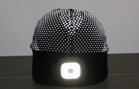 LED Sport Cap mit Reflektoren.