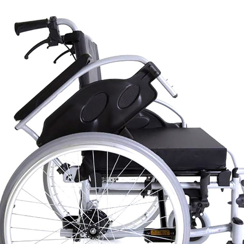 Manueller Rollstuhl Invacare® Action 1 R, Seitenansicht