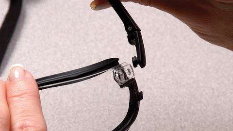 Schutzbrille V2G goggles_featuretemple1.jpg