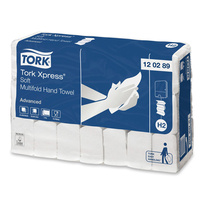 Falthandtücher TORK® Xpress Multifold HT H2 Advanced, 2-lagig, Interfold zu Spender Xpress, Packung mit 21 Bündel à 180 Blatt